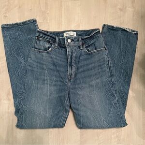 Abercrombie 90s Straight Leg Jeans